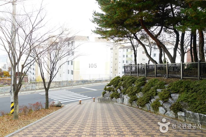 Sunmot Ecological Park (숯못 생태공원)