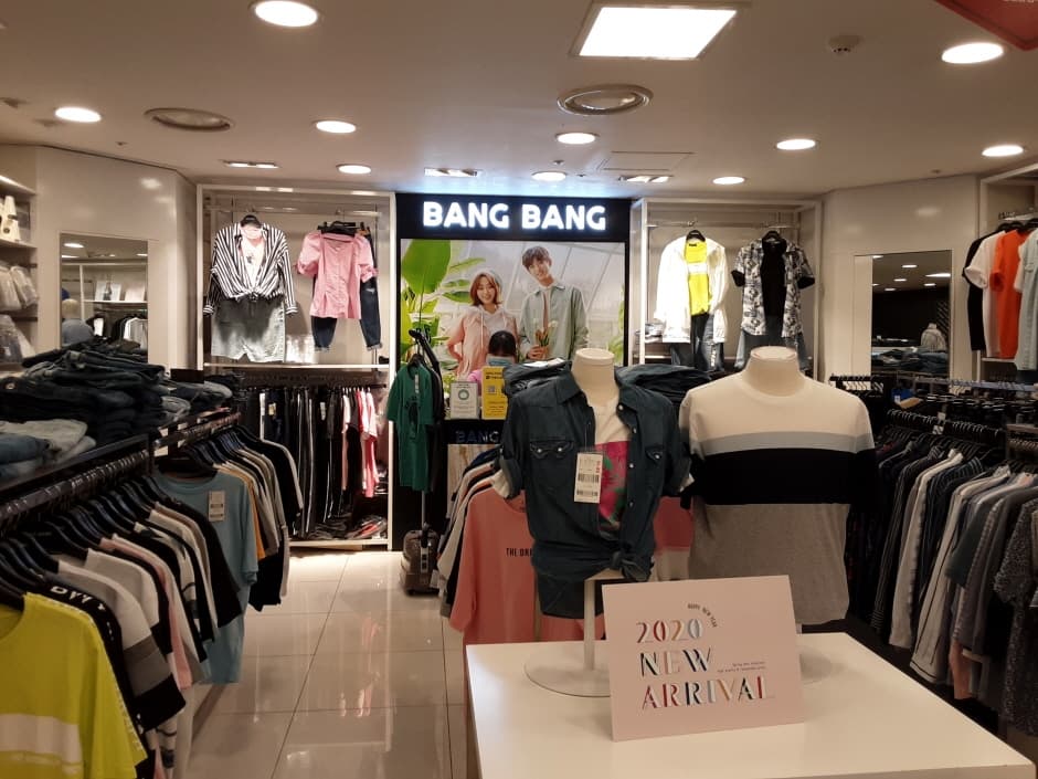 Bang Bang - Newcore Outlet Ulsan Branch [Tax Refund Shop] (뱅뱅뉴코아아울렛울산)