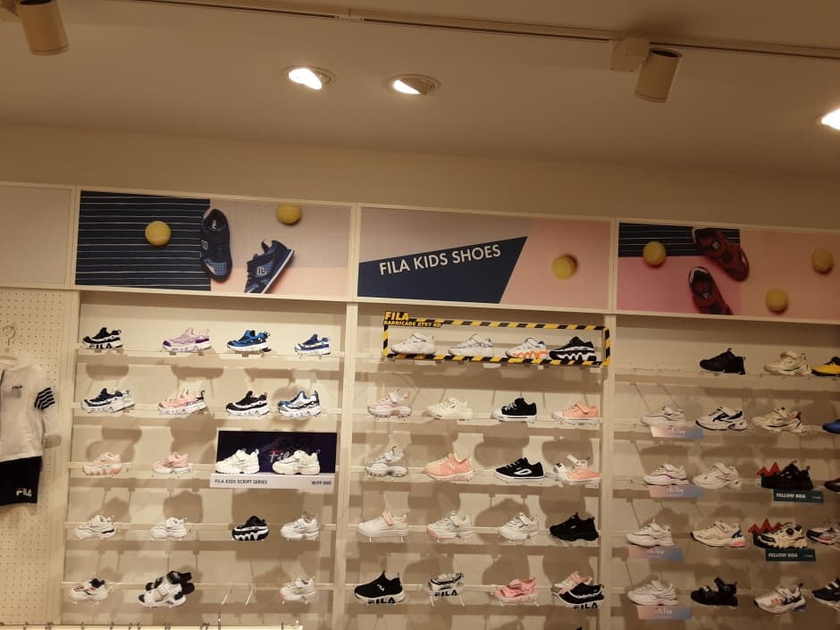 Fila Kids - Jeju Chilseong Branch [Tax Refund Shop] (휠라키즈 제주칠성)
