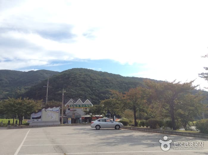 Seosan Gayasan Mountain (가야산(서산))