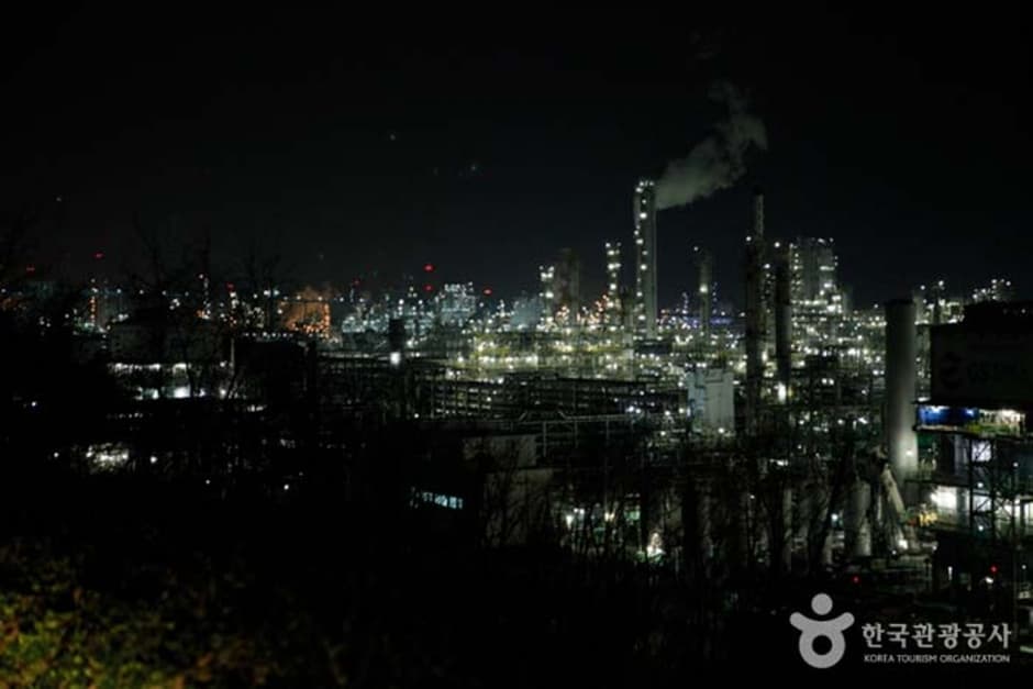 Yeosu Industrial Complex (여수 국가산업단지)