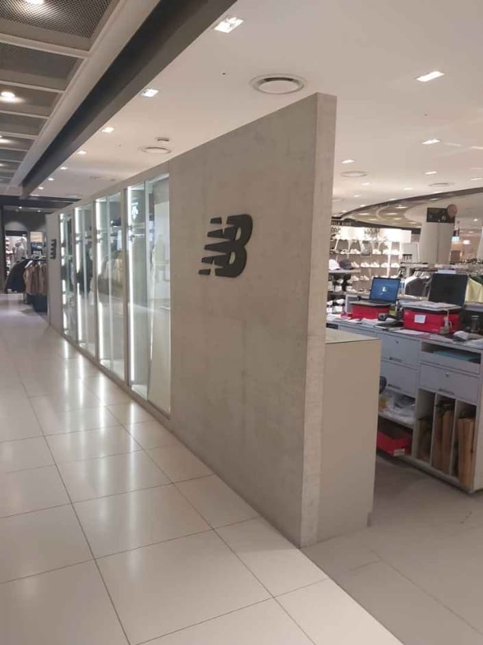 New Balance [Tax Refund Shop] (뉴발란스)