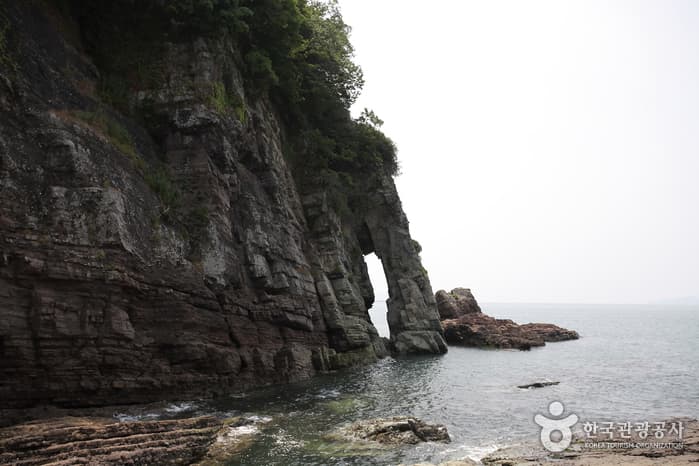 Namildae Beach (남일대해수욕장)