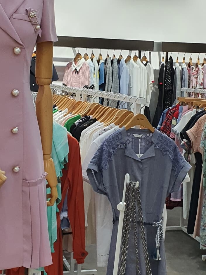 Satin [Tax Refund Shop] (샤틴)