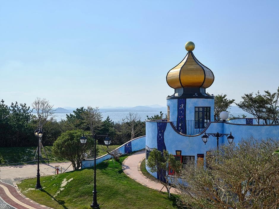 Hundert Wasserpark (훈데르트바서파크)