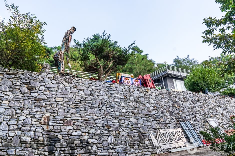 Junk Art Gallery (5Factory) 정크아트갤러리(오대호 아트팩토리)