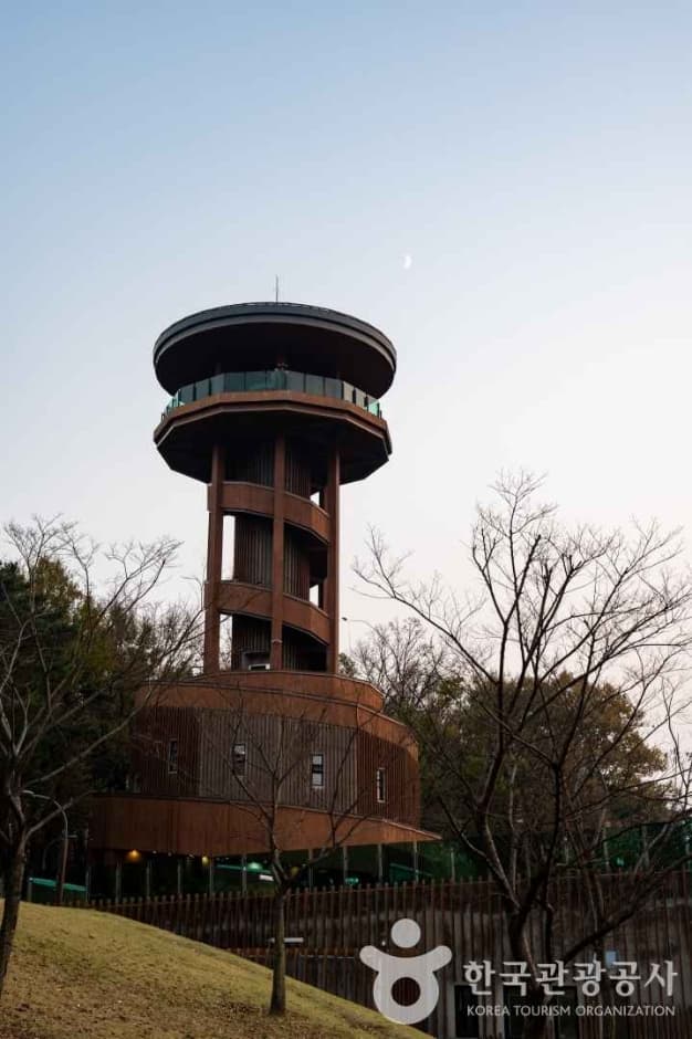 Gwanggyo Lake Park (광교호수공원)