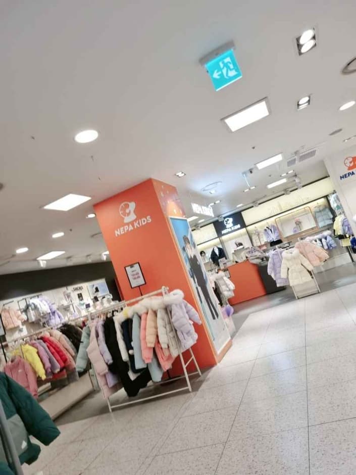 Nepa Kids - Newcore Pyeongchon Branch [Tax Refund Shop] (네파키즈 뉴코아 평촌)