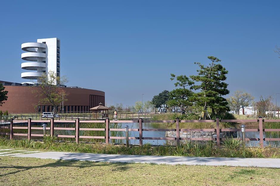 Maehyang-ri Peace Eco Park (매향리평화생태공원)