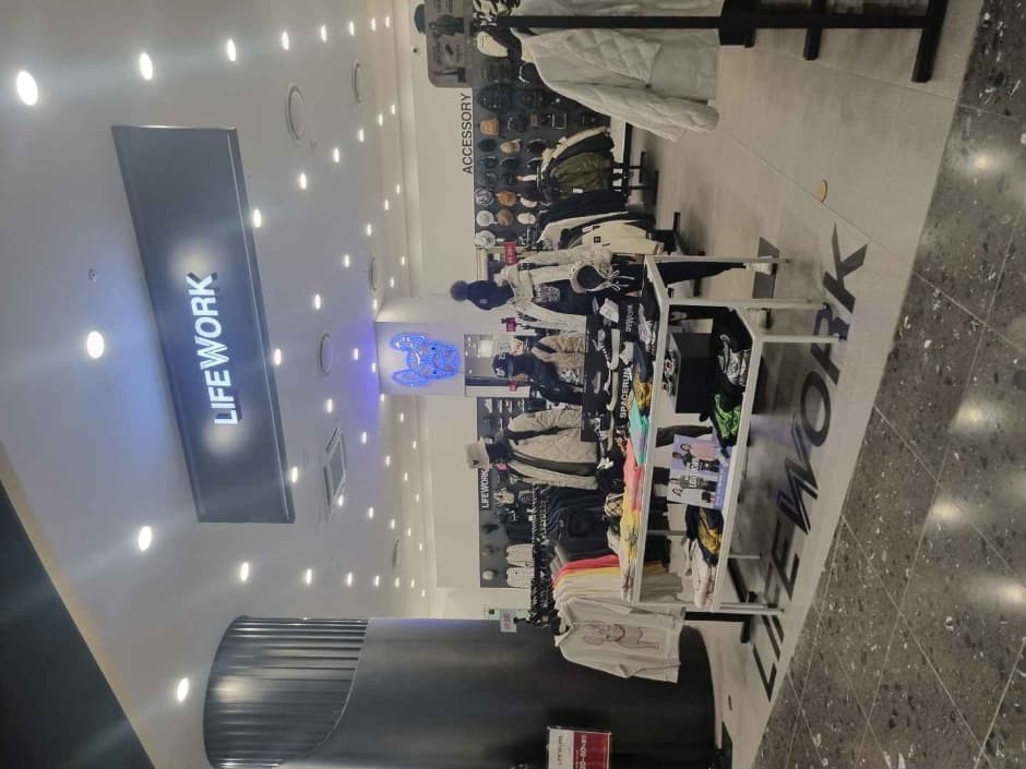 Life Work - Shinsegae Simon Jeju Outlets Branch [Tax Refund Shop] (라이프워크 신세계사이먼 제주아울렛)