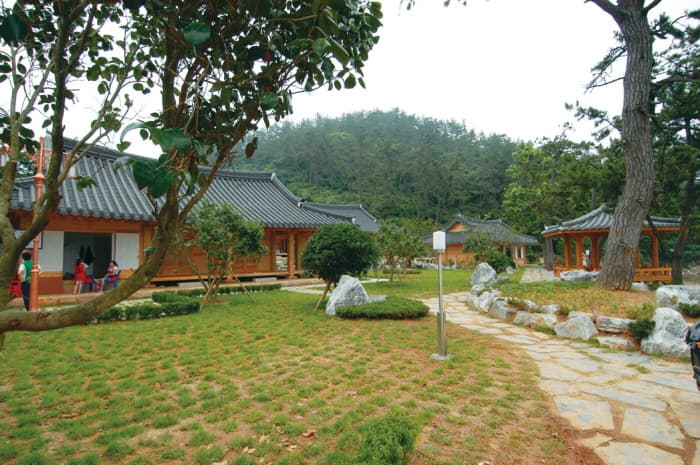 Oedaldo Island (외달도)