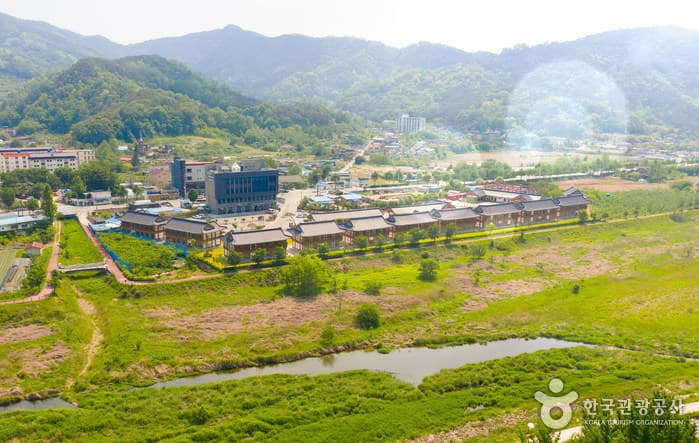 Sejogwan of the Royal Room (왕의지밀 세조관)