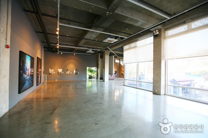 Ieyoung Contemporary Art Museum (이영미술관)