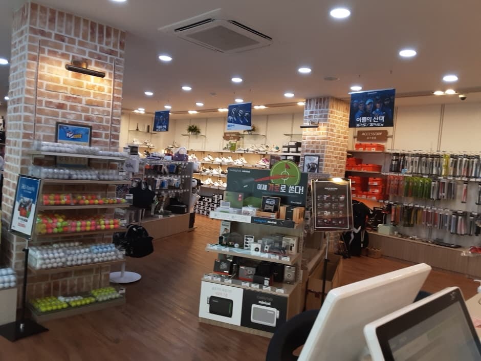 Golfzon Market - Jamsil Branch [Tax Refund Shop] (골프존마켓 잠실)