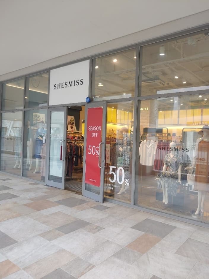 Shesmiss [Tax Refund Shop] (쉬즈미스)