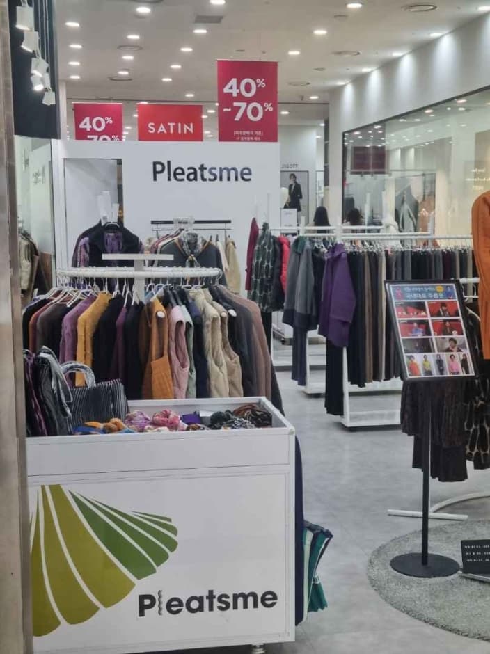 Pleatsme - Lotte Factory Gasan Branch [Tax Refund Shop] (플리츠미 롯데팩토리 가산)