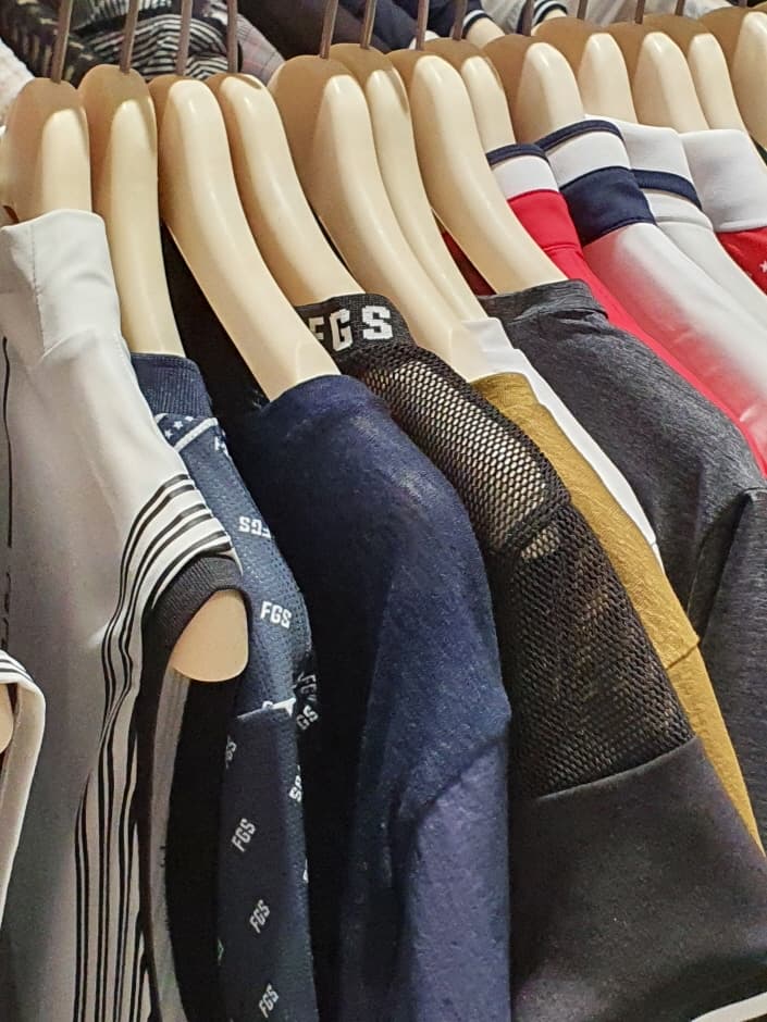 Creas F&C Ping - Lotte Factory Gasan Branch [Tax Refund Shop] (크리스 PING 롯데팩토리가산)