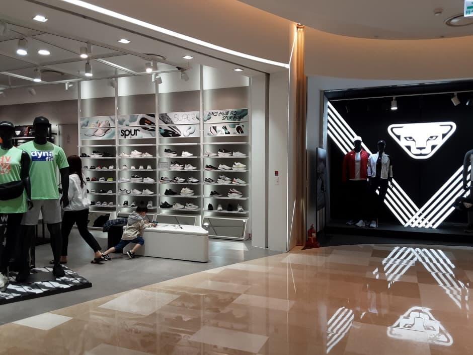 Dynafit - Lotte World Mall Branch [Tax Refund Shop] (다이나핏 롯데월드몰)