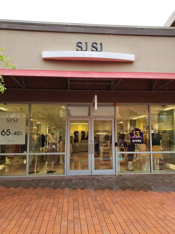 The Handsome SJSJ - Shinsegae Yeoju Branch [Tax Refund Shop] (한섬 SJSJ 신세계여주)