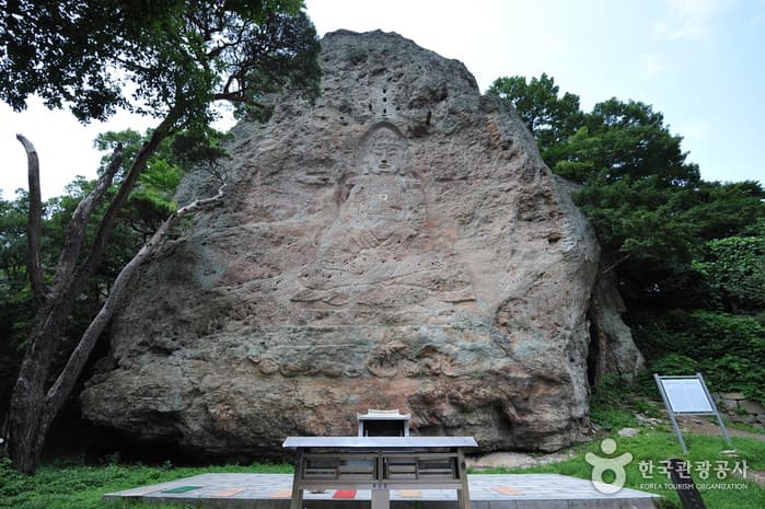 Gochang Dosoram Hermitage (도솔암(고창))