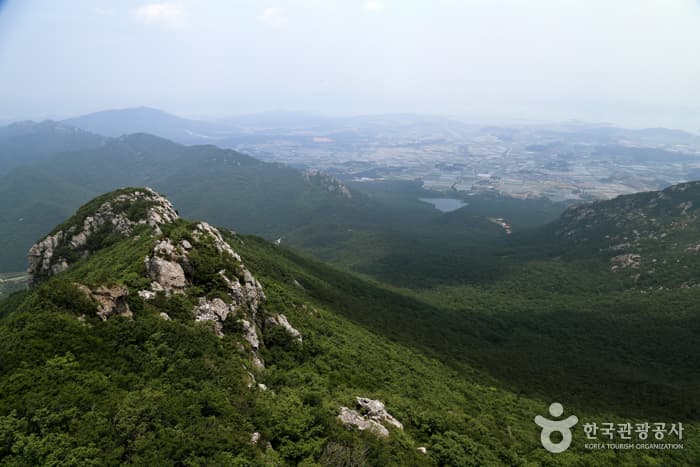 Duryunsan Provincial Park (두륜산도립공원)