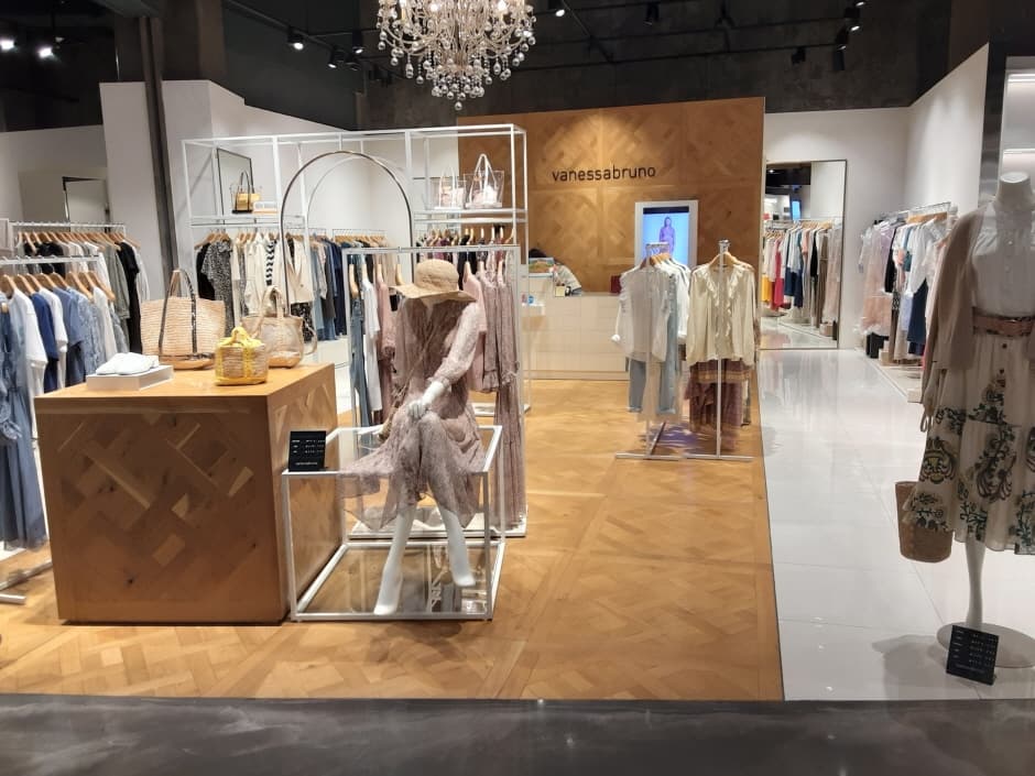 Vanessabruno - World Tower Branch [Tax Refund Shop] (바네사부르노 월드타워점)