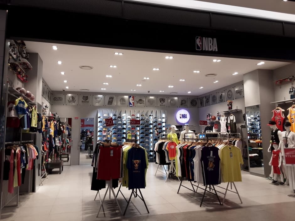 NBA - Hyundai Songdo Branch [Tax Refund Shop] (NBA 현대송도)