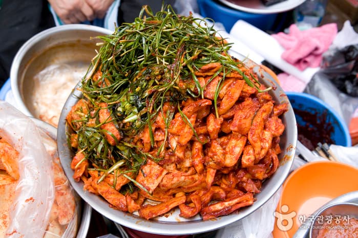 Gukje Market Food Street (국제시장 먹자골목)