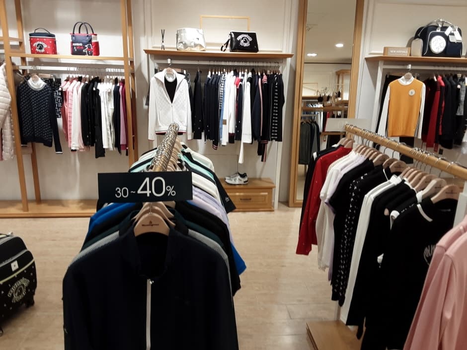 Munsingwear - Jeju Branch [Tax Refund Shop] (먼싱웨어제주점)