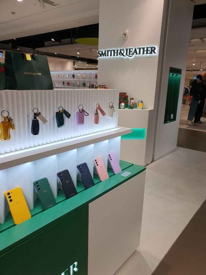 Smith&Leather [Tax Refund Shop] (스미스앤레더)