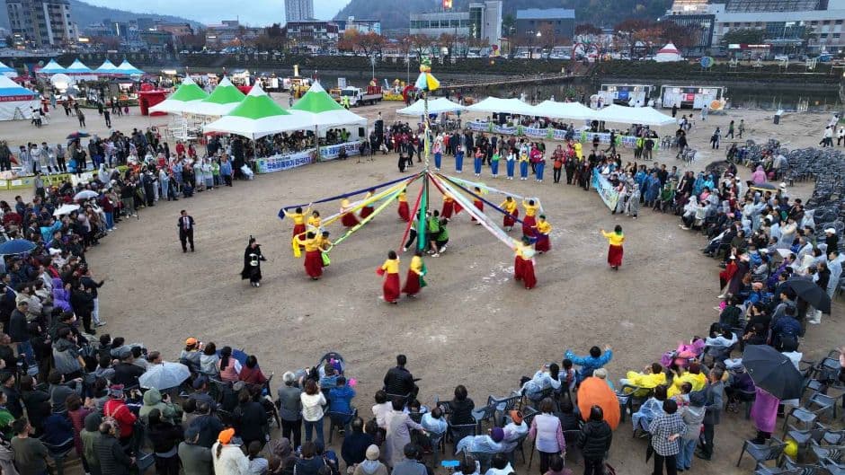 Cheongsong Apple Festival (청송사과축제)
