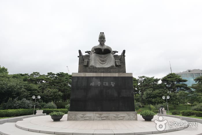 Yeouido Park (여의도공원)