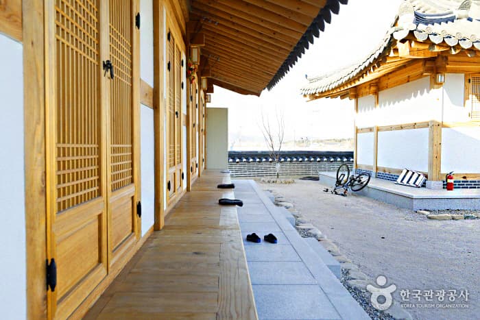 Wadamjung (와담정)
