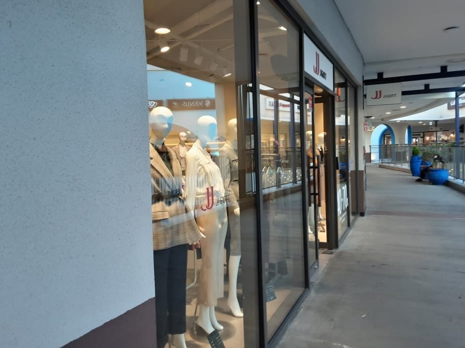 JJ Jigott - Lotte Dongbusan Branch [Tax Refund Shop] (JJ지고트 롯데동부산)