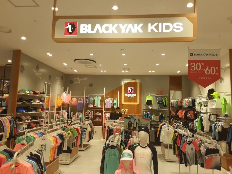 Black Yak Kids - Lotte Icheon Branch [Tax Refund Shop] (블랙야크키즈 롯데이천)