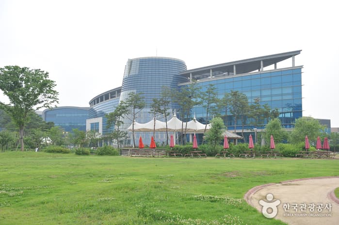 National Institute of Biological Resources (국립생물자원관)