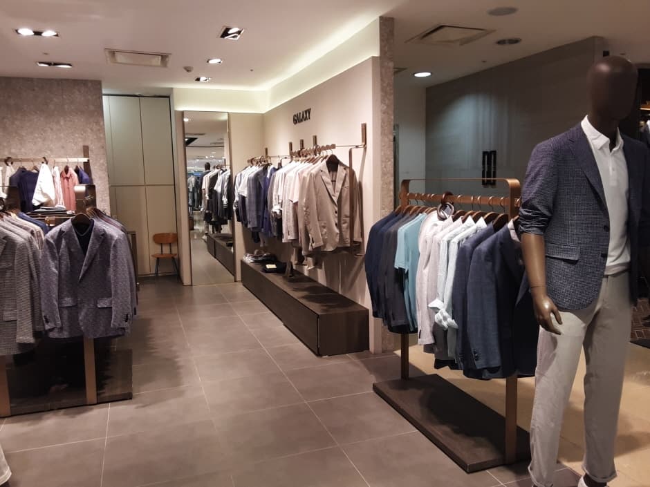 Galaxy - AK Bundang Branch [Tax Refund Shop] (갤럭시 AK 분당점)