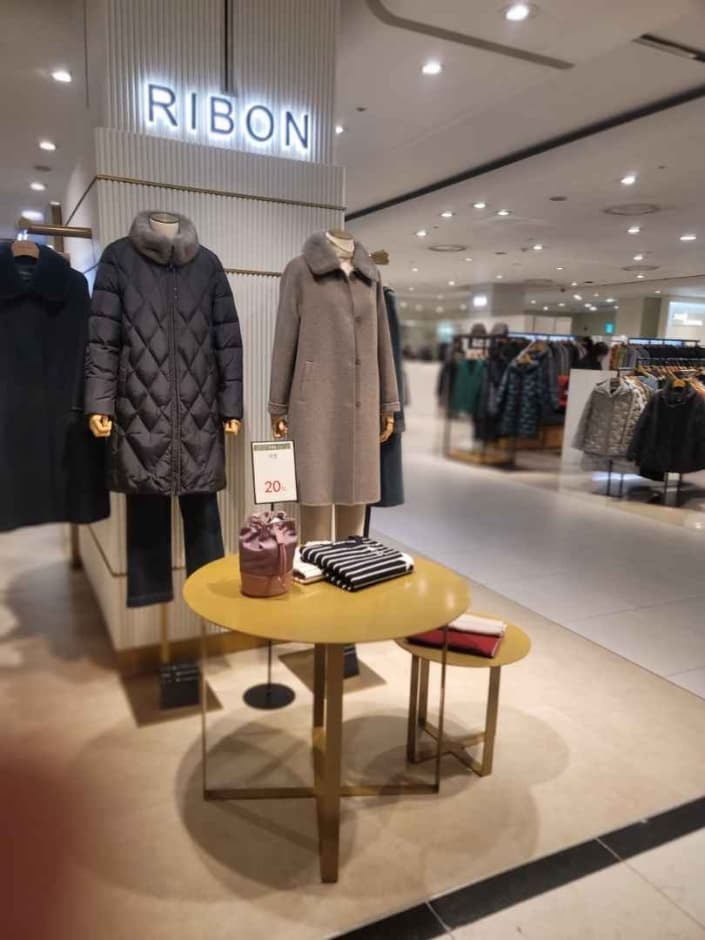 Ribon [Tax Refund Shop] (리본)