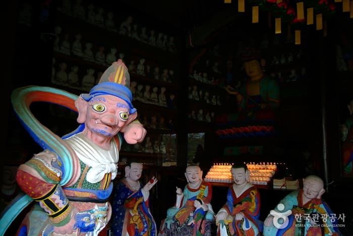 Wanju Songgwangsa Temple (송광사(완주))