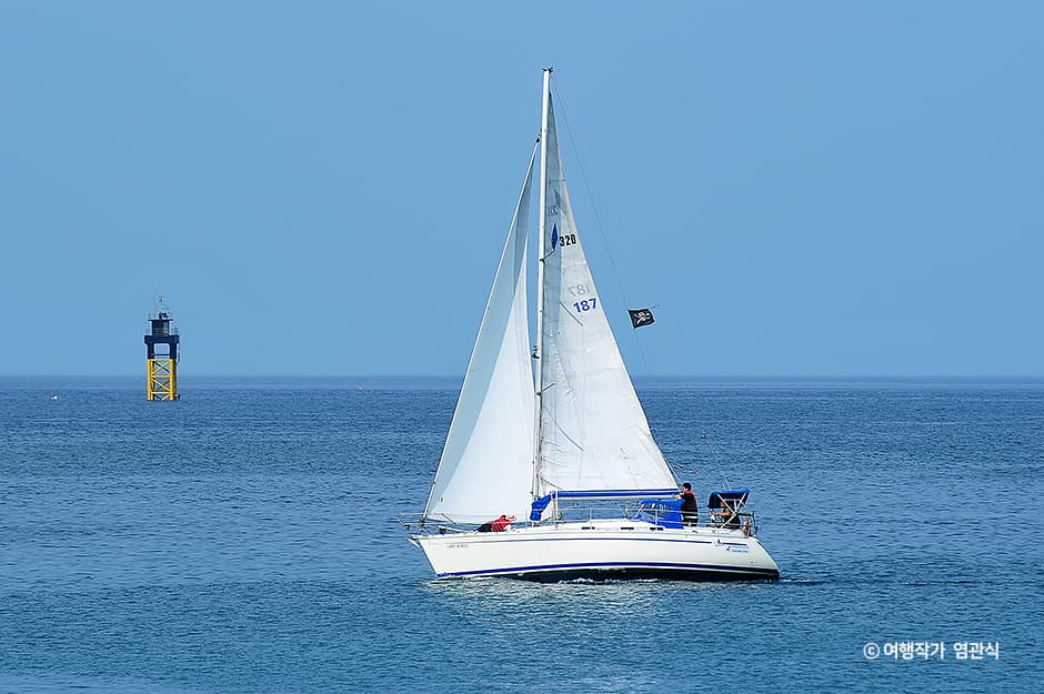 Sokcho Marina (속초마리나)