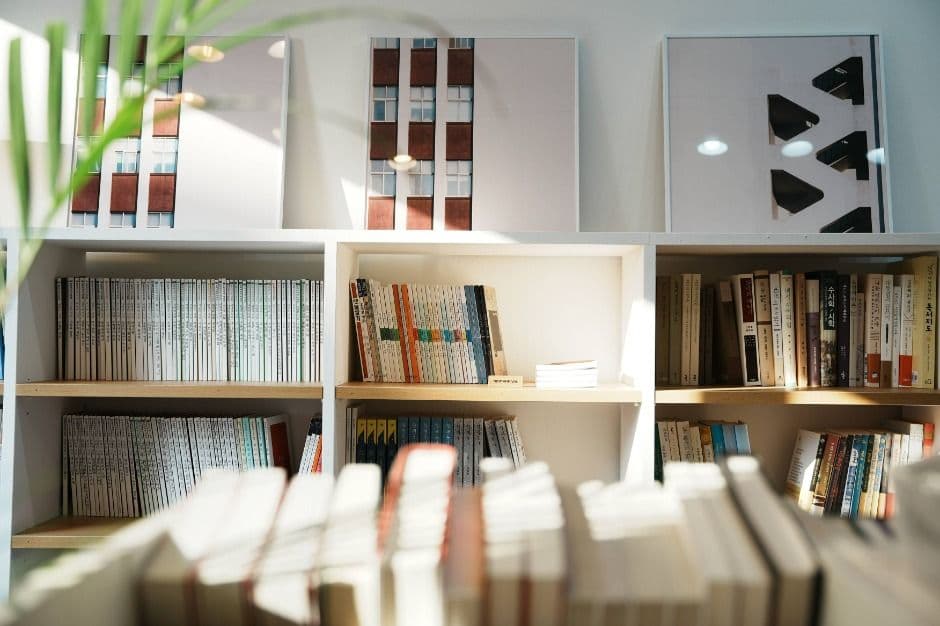 Dasi Bookshop  (다시서점)