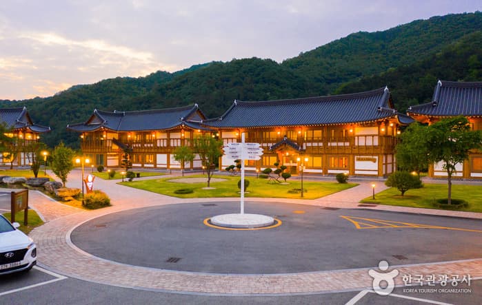 Taejonggwan of the Royal Room (왕의지밀 태종관)