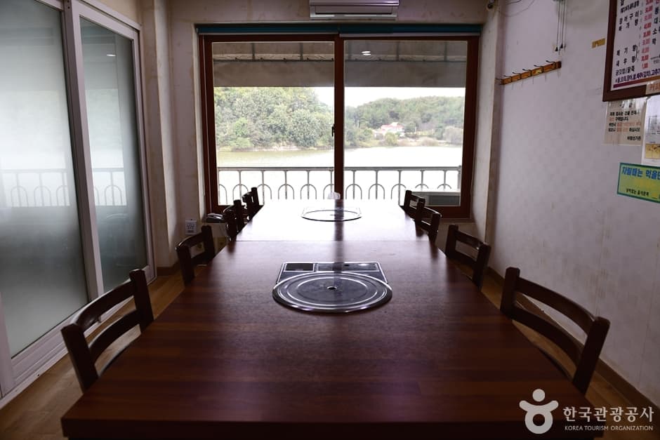 Barangsan Garden (바랑산가든)