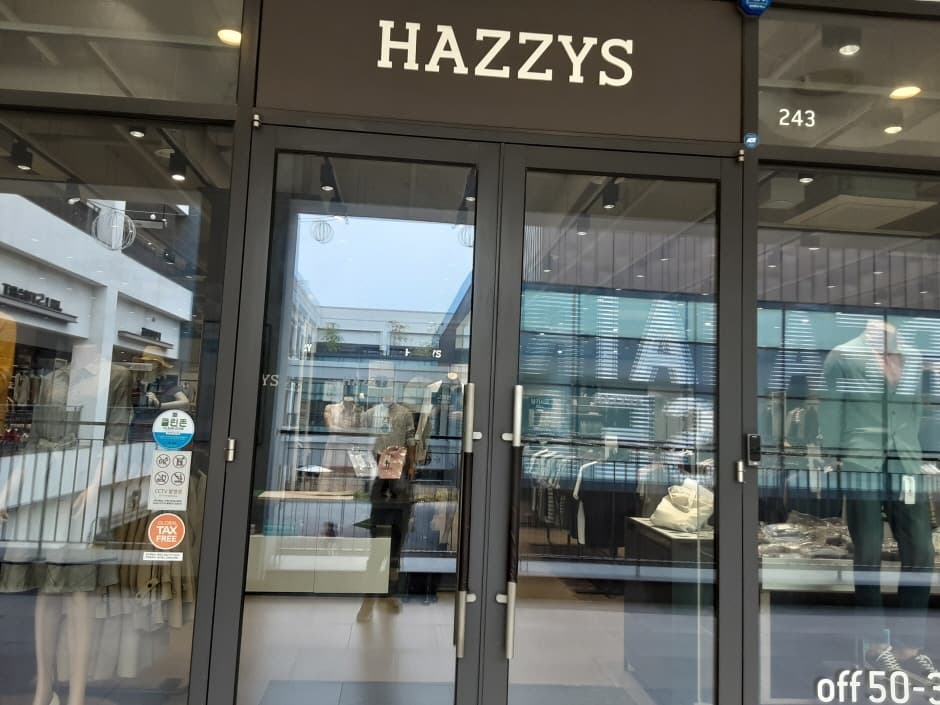 Lf Hazzys - Hyundai Songdo Branch [Tax Refund Shop] (LF 헤지스 현대송도)