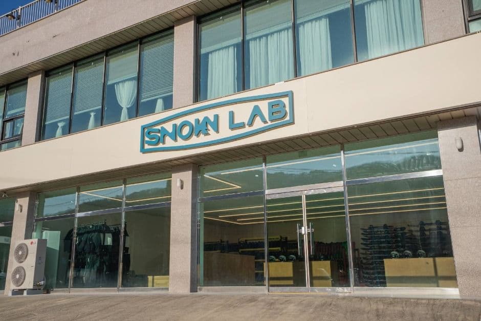 SNOW LAB (스노우랩)
