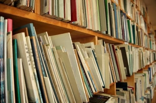 Cheongsong Yasong Art Gallery (군립 청송야송미술관)