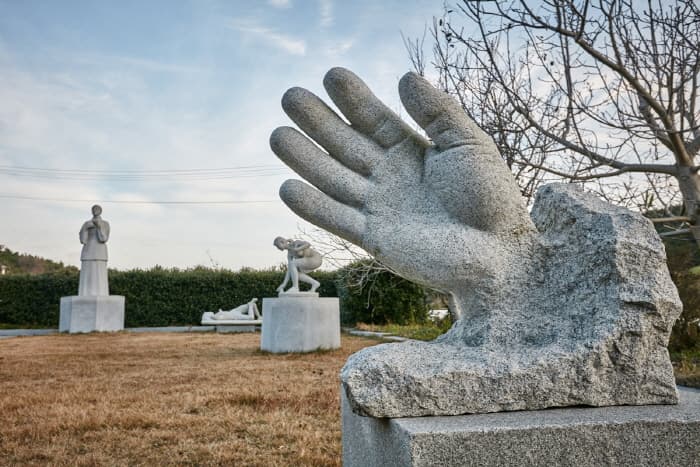 Keumkuwon Sculpture Park (금구원야외조각미술관)