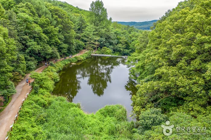 Gwanggyosan Mountain (광교산)