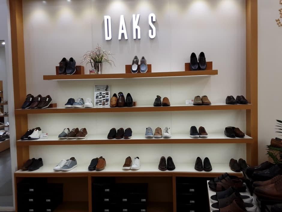 LF Daks - Lotte Gimhae Branch [Tax Refund Shop] (LF 닥스종합 롯데김해)