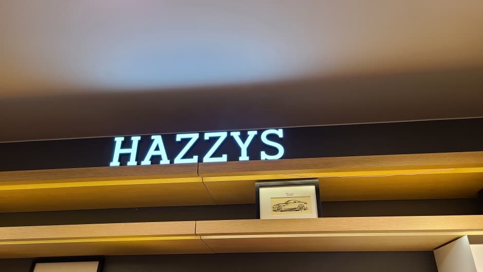 Hazzys [Tax Refund Shop] (해지스)